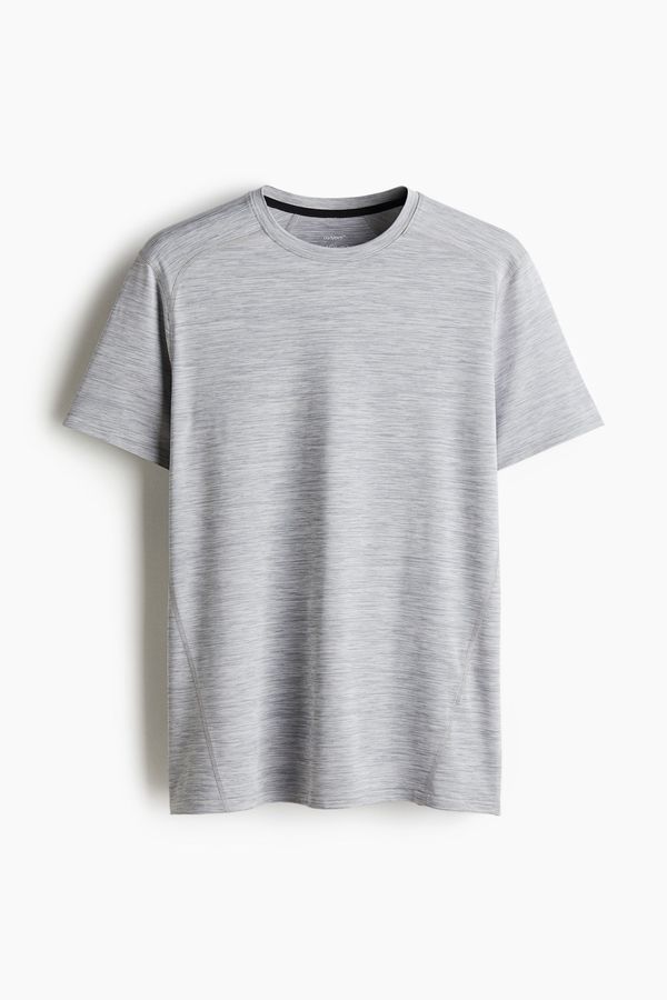 Polera deportiva con DryMove™ Muscle Fit
