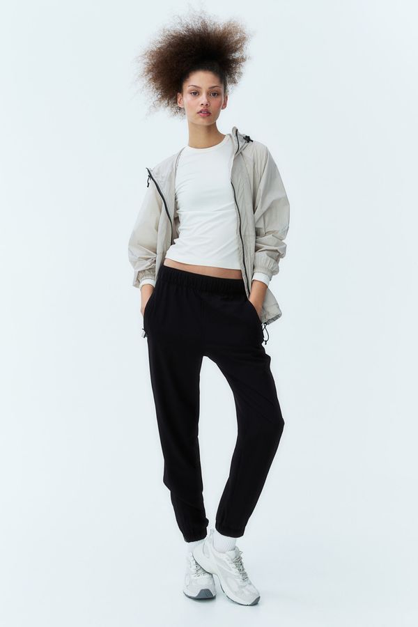 Pantalón de running con DryMove™