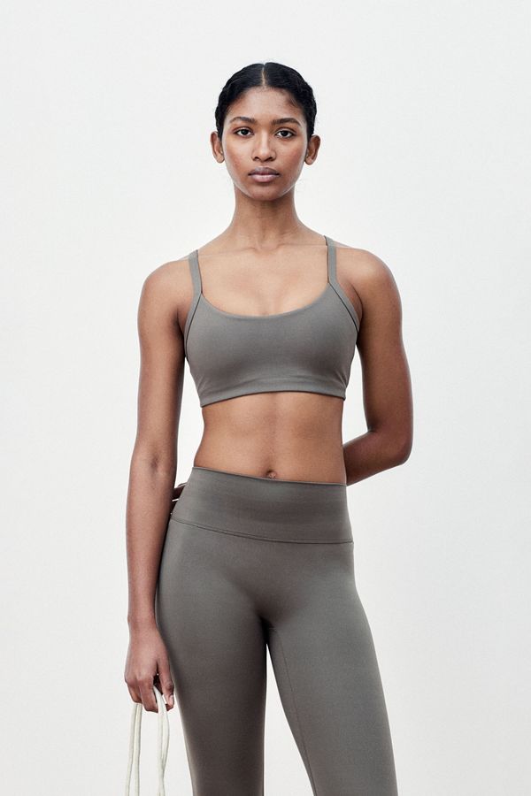 Sostén deportivo con SoftMove™ Medium Support