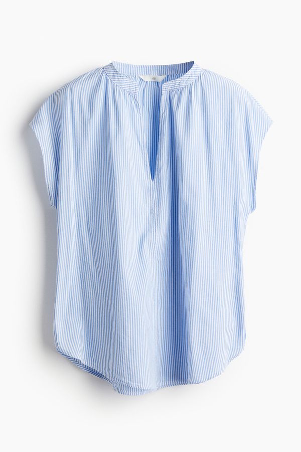 Blusa con manga japonesa