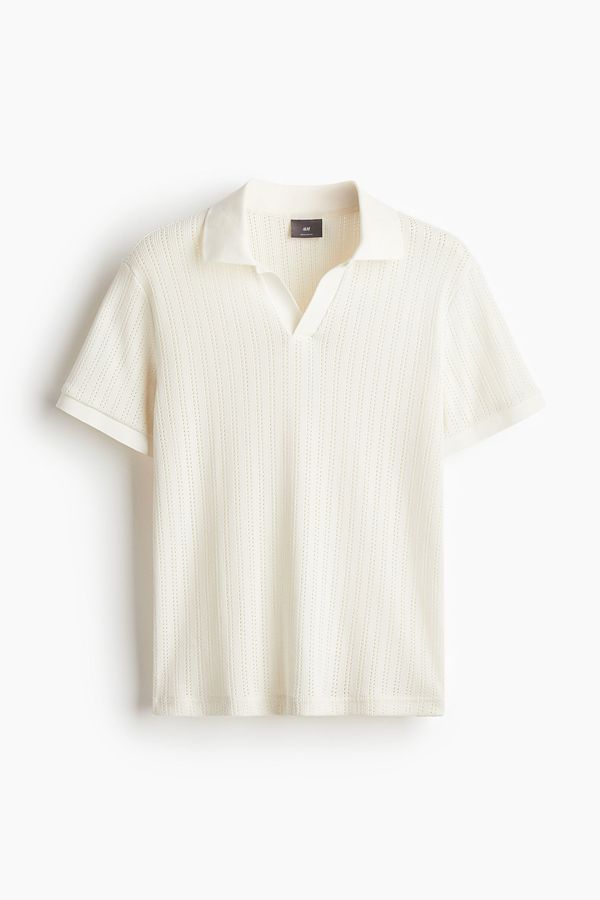 Polera polo con diseño calado Regular Fit