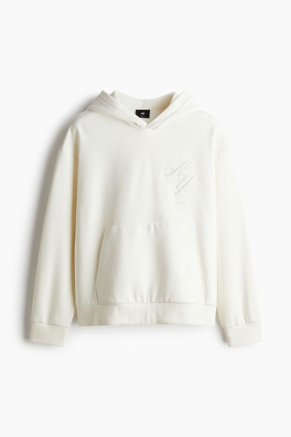 Polerón hoodie estampado Loose Fit