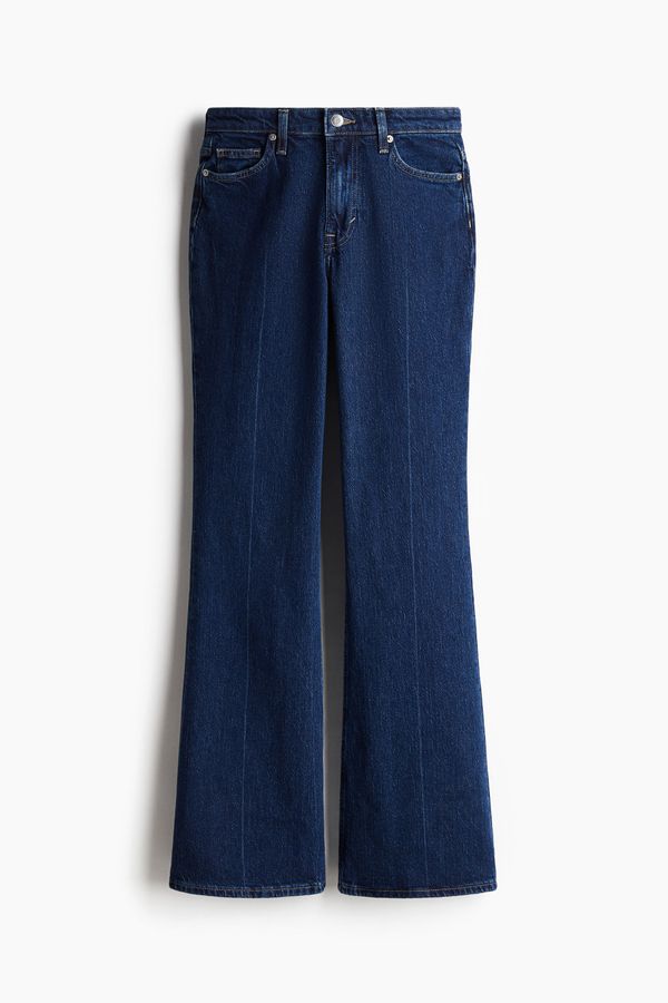 Curvy Fit Flared High Jeans