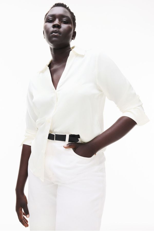 Blusa con escote en V