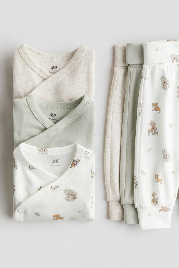 Conjunto de 3 bodies y 3 pantalones