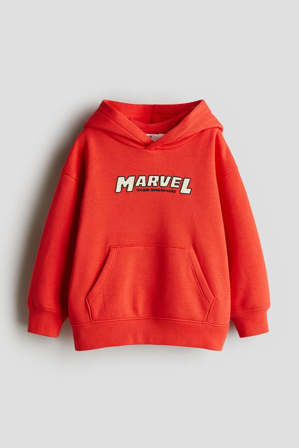Polerón hoodie con motivo estampado