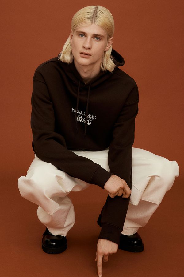 Polerón hoodie estampado Loose Fit