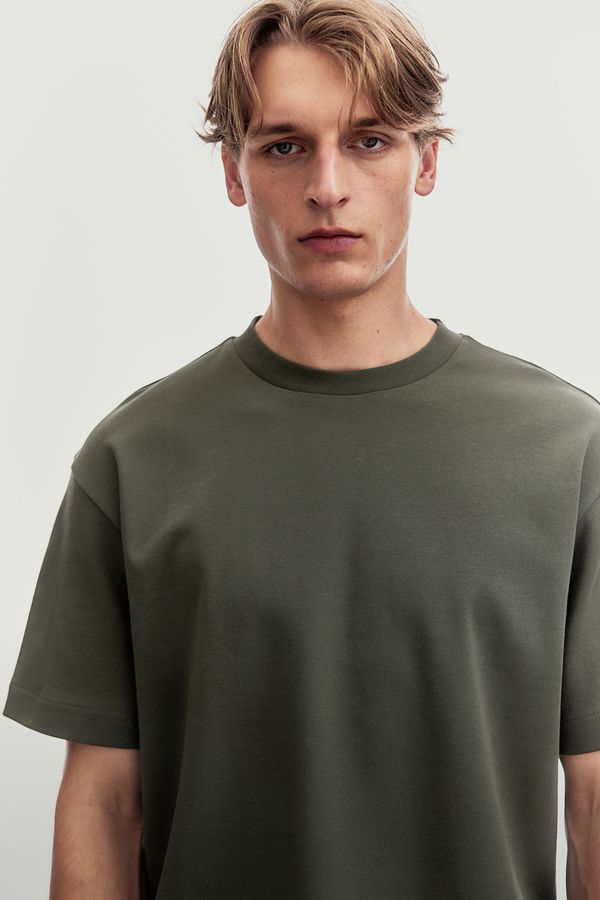 Polera Loose Fit