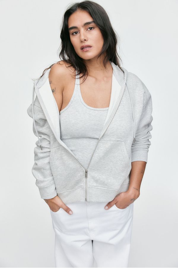 Polerón hoodie con cierre