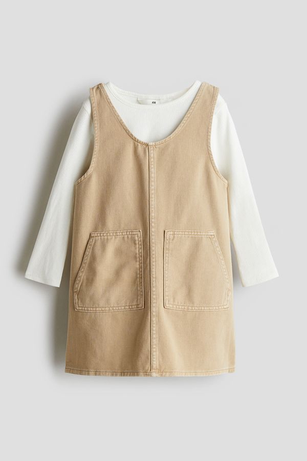 Conjunto de vestido y polera