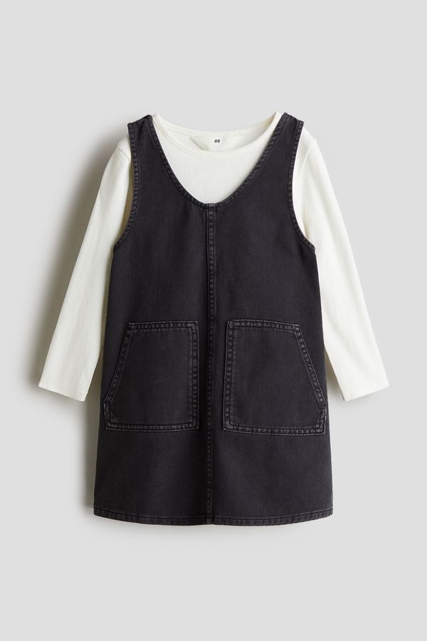 Conjunto de vestido y polera