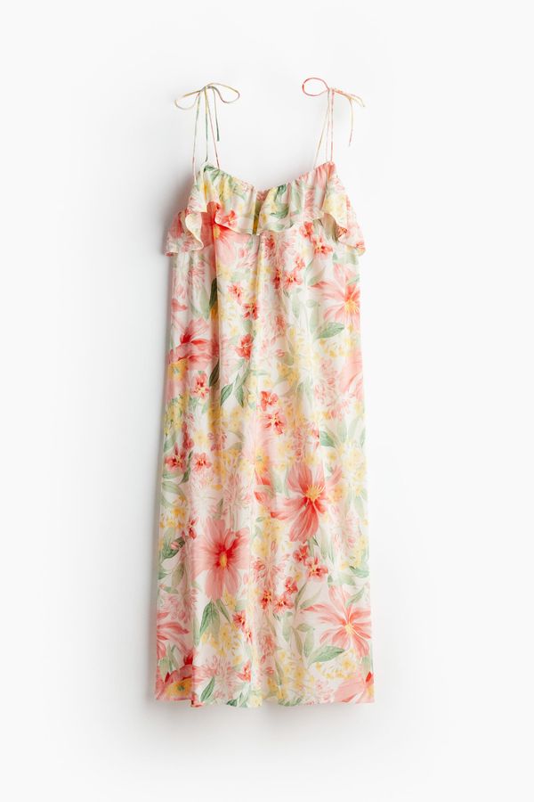 Vestido de tirantes con vuelos