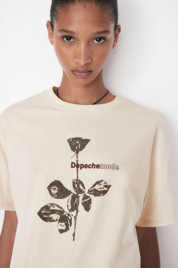 Polera oversize con motivo estampado