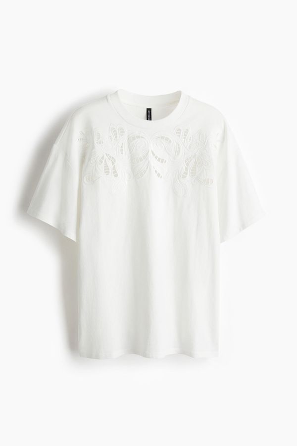 Polera oversize con motivo