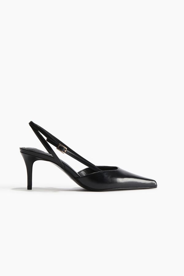 Zapatos reina destalonados con punta fina