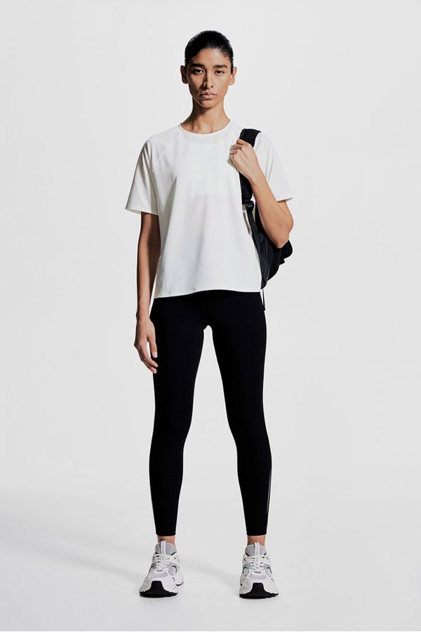 Polera deportiva con DryMove™