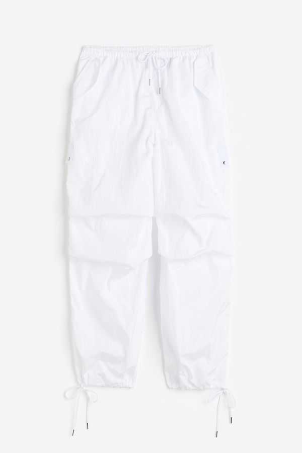 Pantalón paracaídas de nylon
