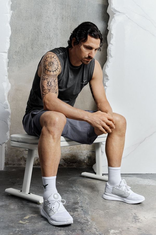 Polera deportiva sin mangas Muscle Fit