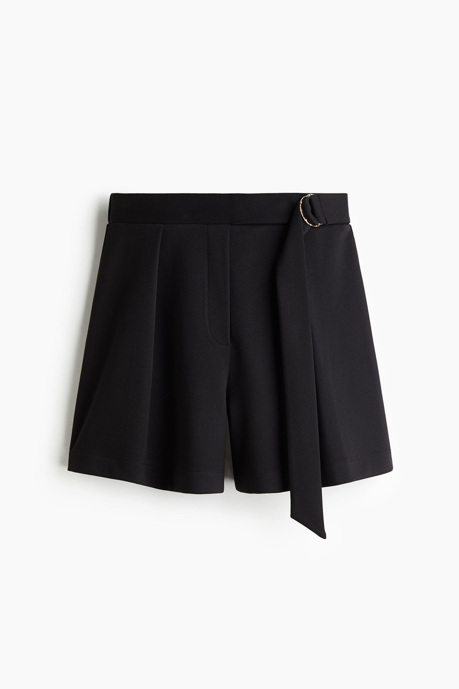 Shorts con cinturón