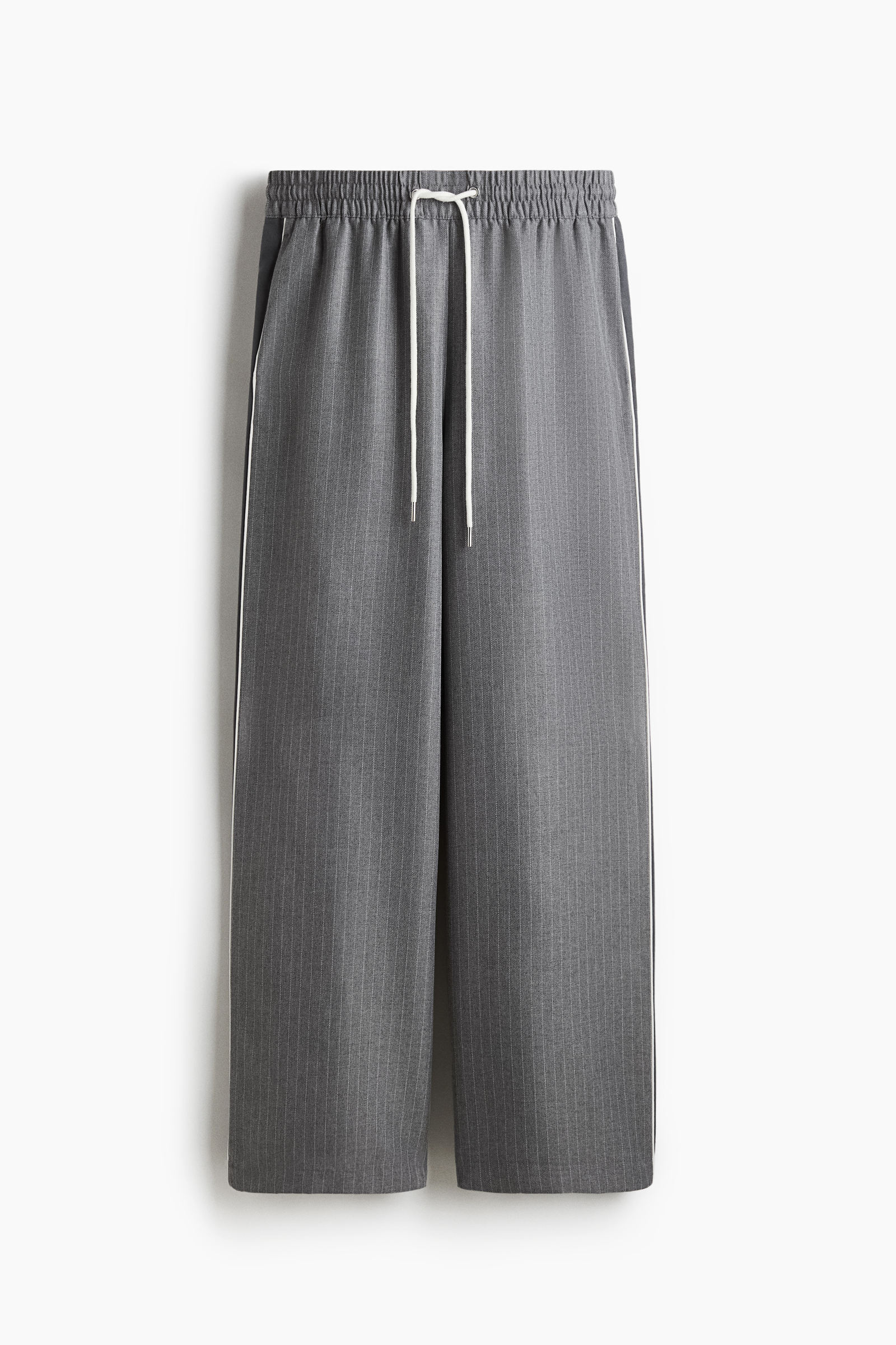 Pantalón amplio con cordón de ajuste
